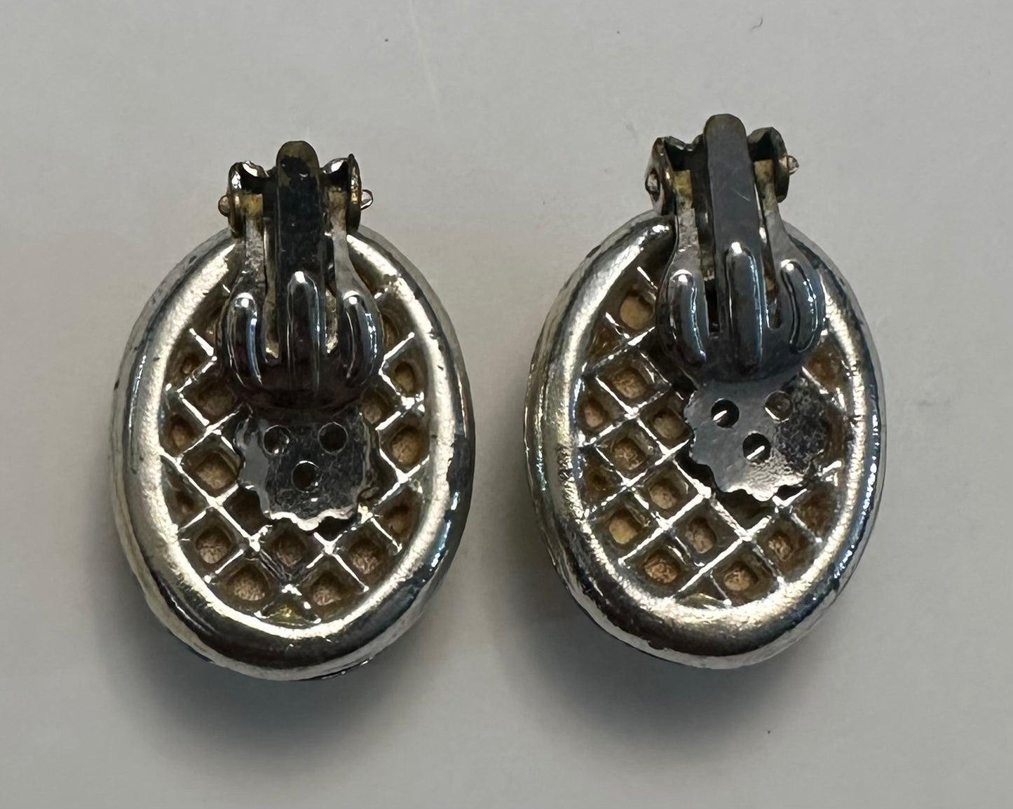 Vintage Oval Earrings