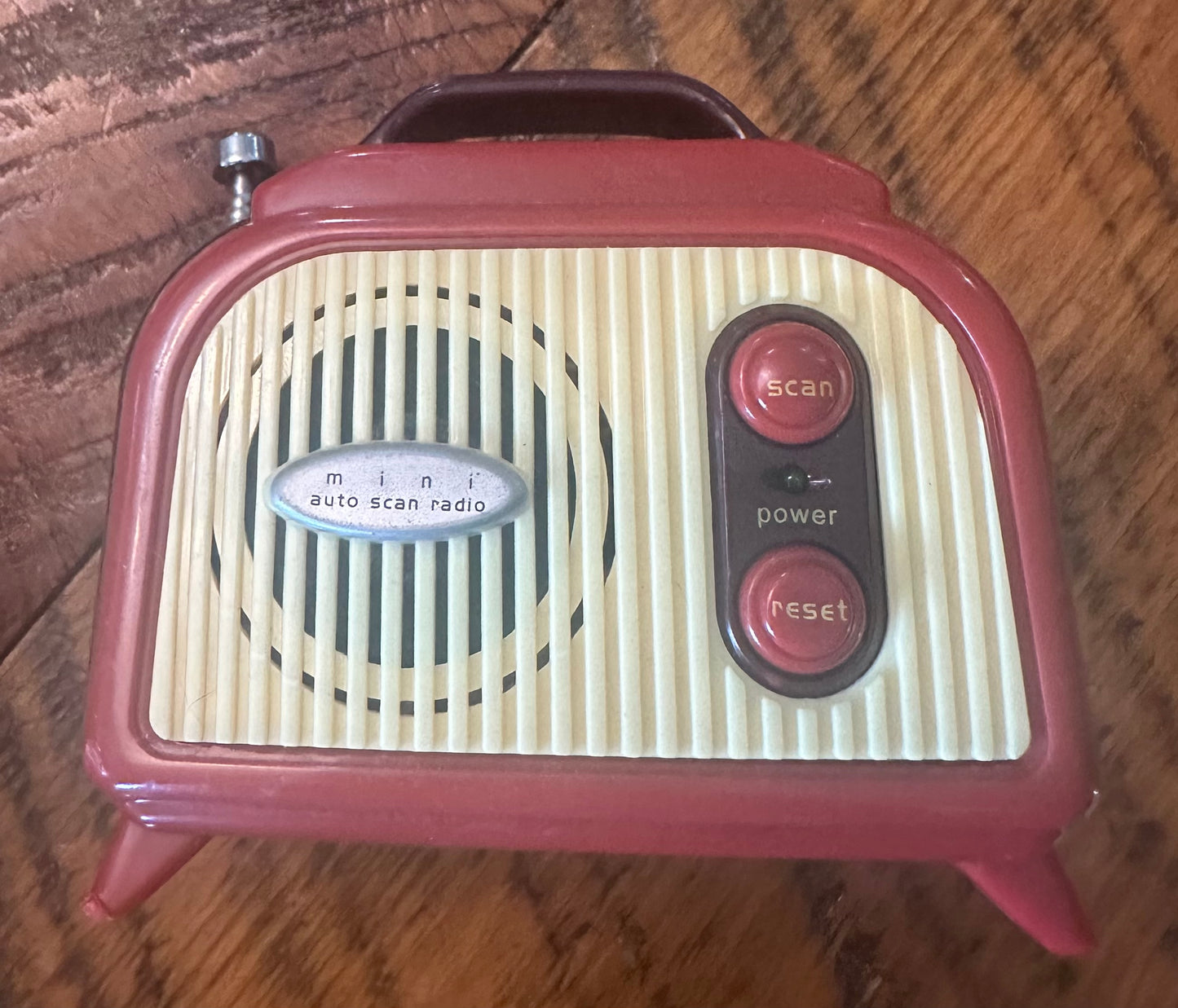 Walgreens Mini Retro Radio