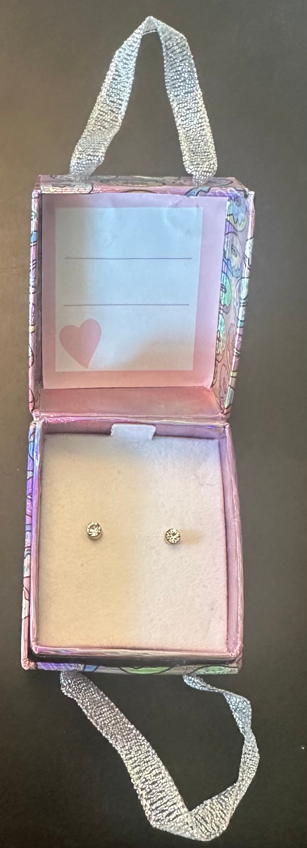 Claire’s Earrings With Decorative Box