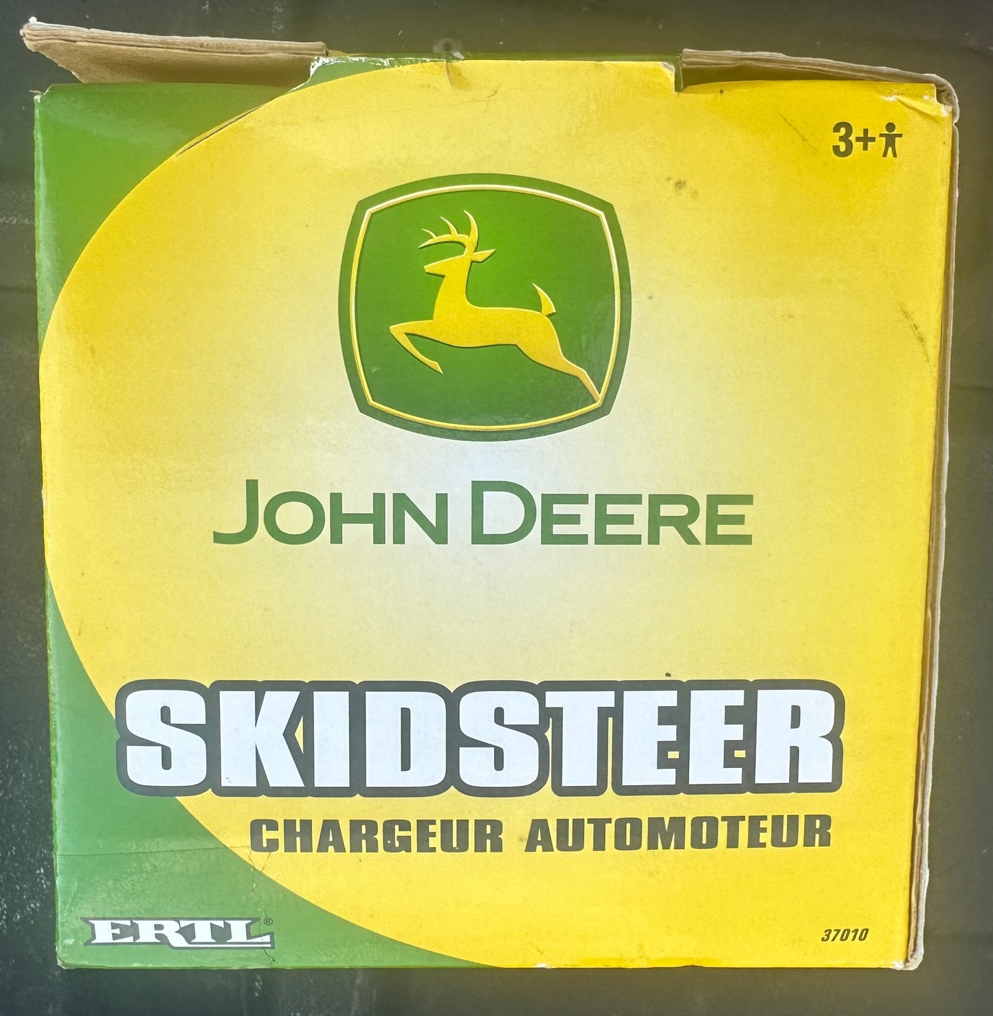 2003 ERTL John Deere Die Cast Skid Steer